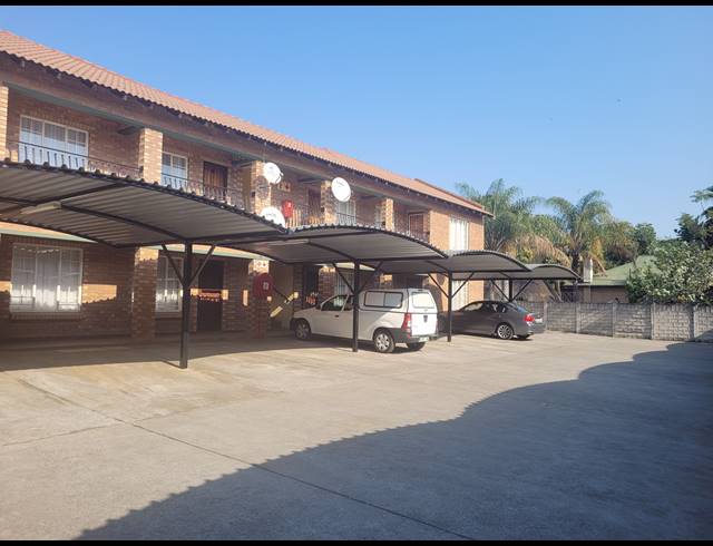 1 BEDROOM APARTMENT TO LET IN RUSTENBURG CENTRAL